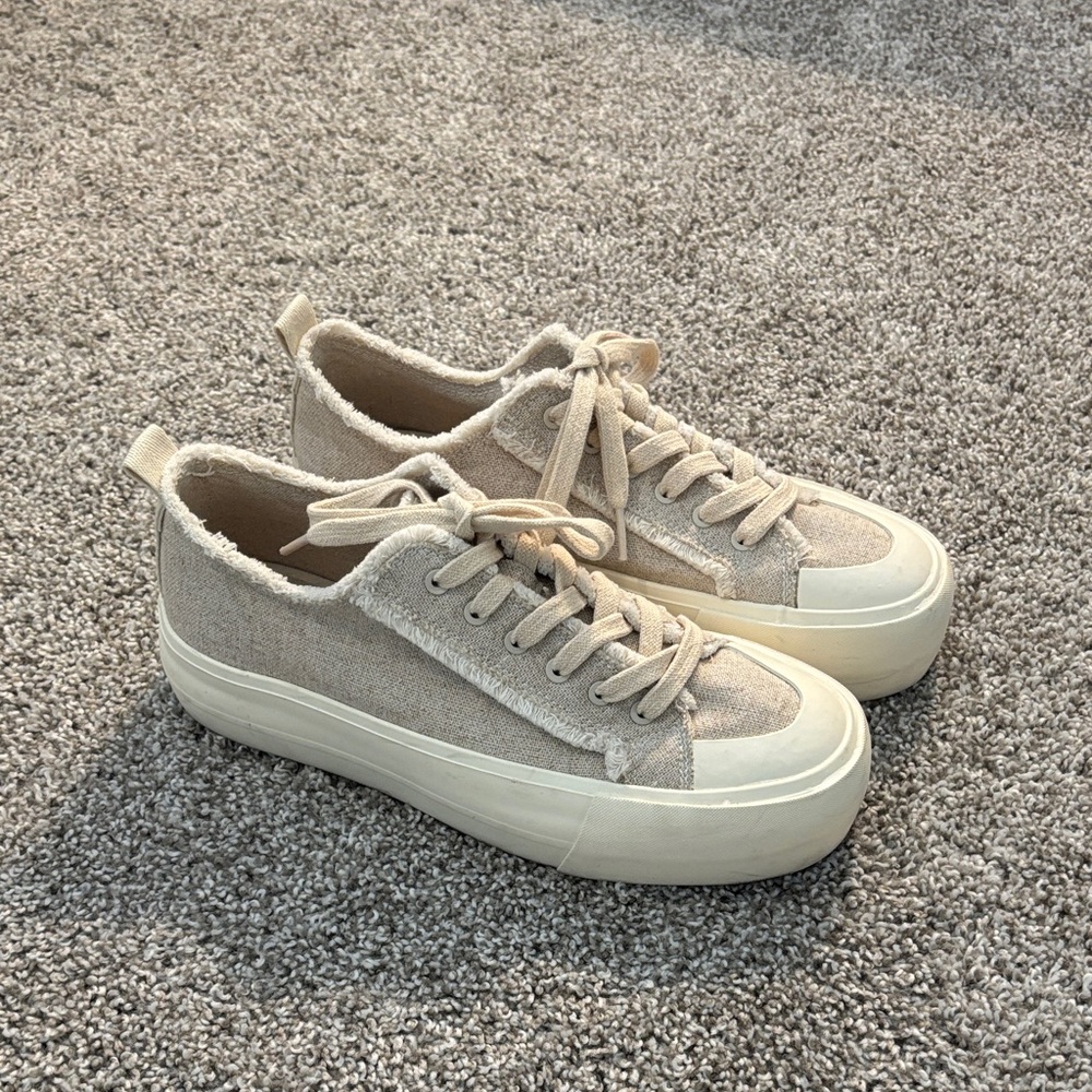 Women's Casual Beige Zara Sneakers